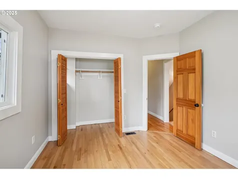 6013 NE Milton Street Portland OR 97213