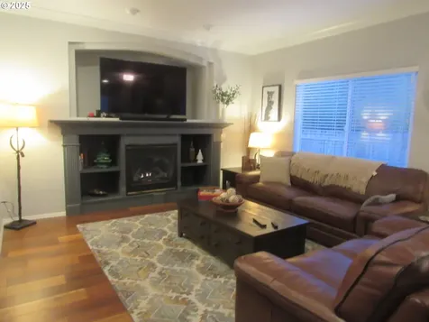 9211 NE 163rd Avenue Vancouver WA 98682