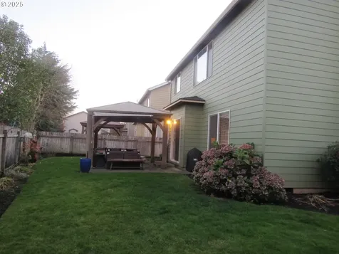 9211 NE 163rd Avenue Vancouver WA 98682