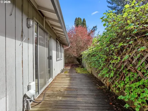 5203 NE 109th Street Vancouver WA 98686