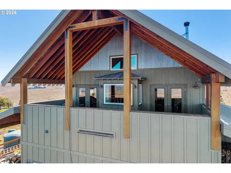 412 Schilling Road Lyle WA 98635