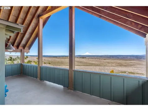 412 Schilling Road Lyle WA 98635