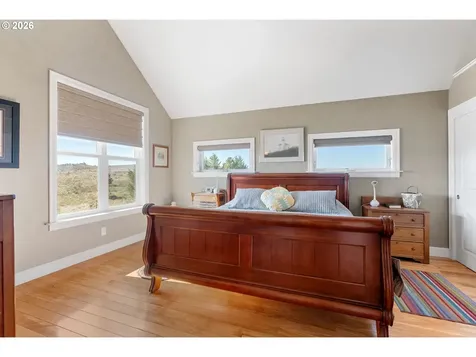 412 Schilling Road Lyle WA 98635