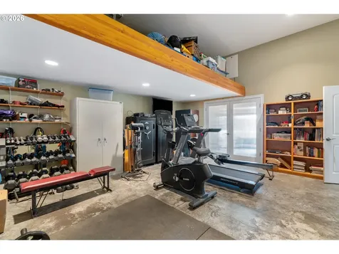 412 Schilling Road Lyle WA 98635
