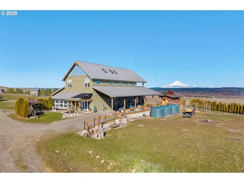 412 Schilling Road Lyle WA 98635