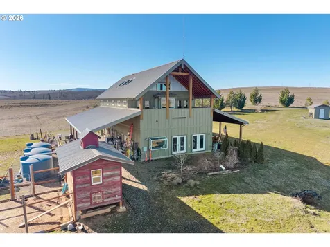 412 Schilling Road Lyle WA 98635