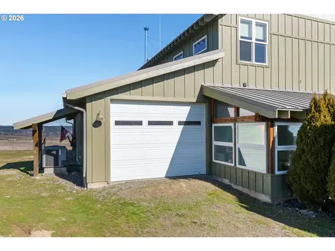 412 Schilling Road Lyle WA 98635