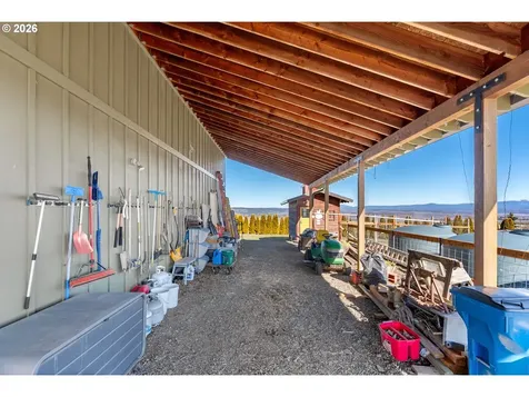 412 Schilling Road Lyle WA 98635