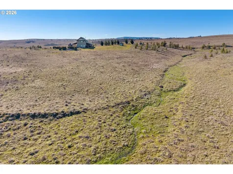 412 Schilling Road Lyle WA 98635