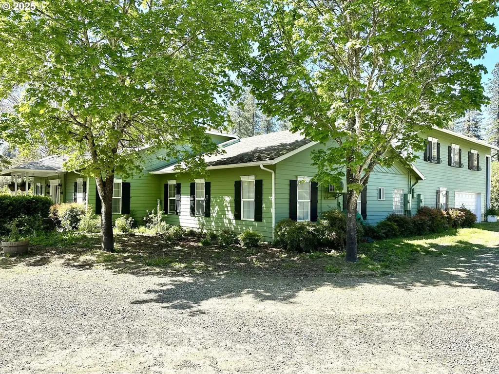 25397 Lamb Road Elmira OR 97437