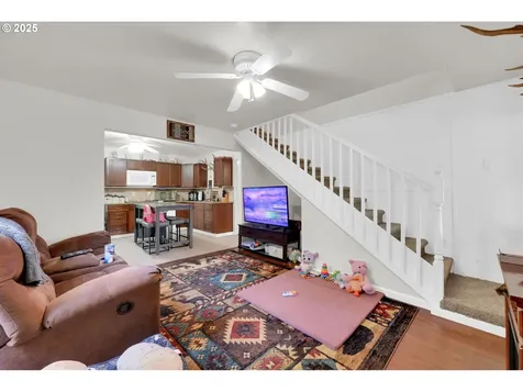 25397 Lamb Road Elmira OR 97437