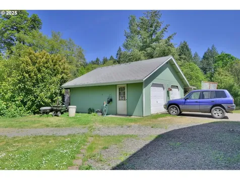 25397 Lamb Road Elmira OR 97437