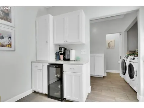 25397 Lamb Road Elmira OR 97437