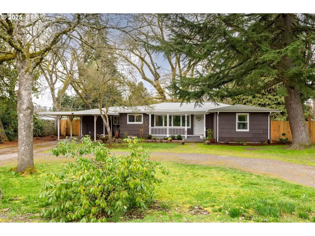 814 N Van Duyn Street Eugene OR 97401