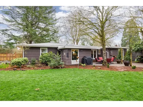 814 N Van Duyn Street Eugene OR 97401