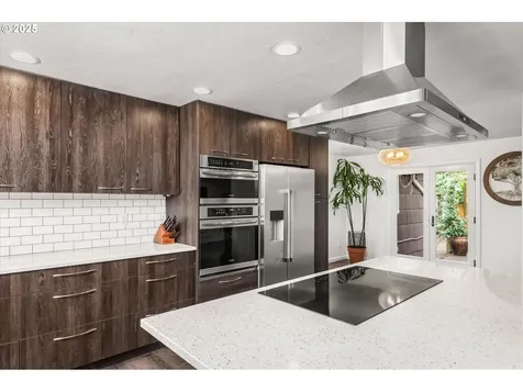 814 N Van Duyn Street Eugene OR 97401