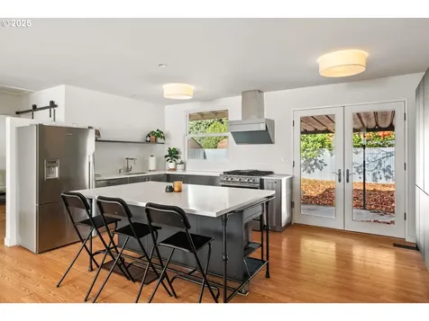 8629 NE Clackamas Street Portland OR 97220
