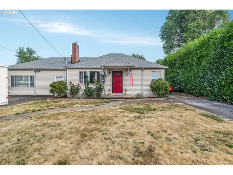 16523 SE Clinton Street Portland OR 97236