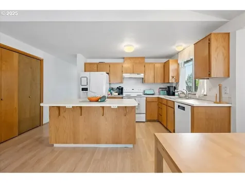 2839 14th Avenue Forest Grove OR 97116