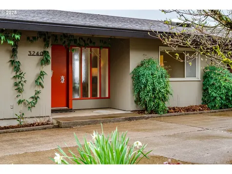 3240 Holiday Drive S Salem OR 97302