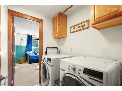 18761 SE El Camino Terrace Damascus OR 97089