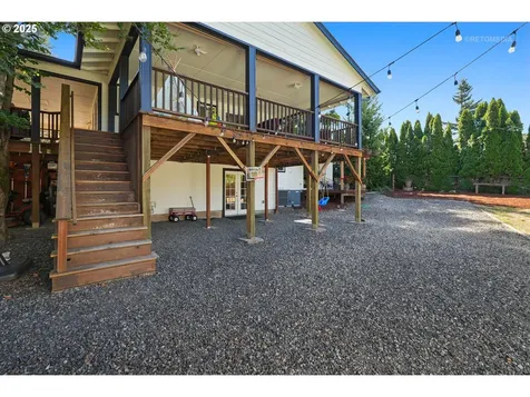 18761 SE El Camino Terrace Damascus OR 97089