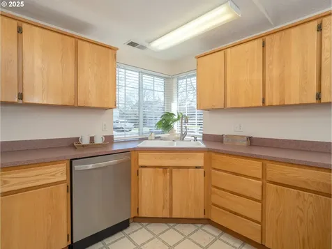 2341 NW Shadden Drive Mcminnville OR 97128