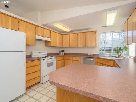 2341 NW Shadden Drive Mcminnville OR 97128