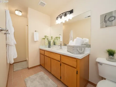 2341 NW Shadden Drive Mcminnville OR 97128
