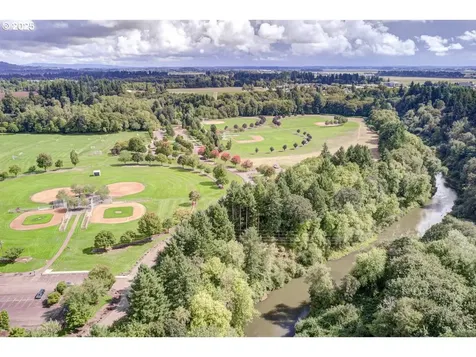 2341 NW Shadden Drive Mcminnville OR 97128