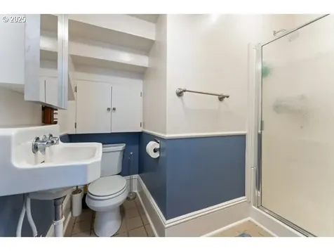 1508 Union Avenue North Bend OR 97459