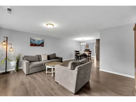 1535 SW 201st Avenue Beaverton OR 97003
