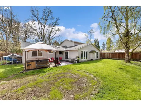 1535 SW 201st Avenue Beaverton OR 97003