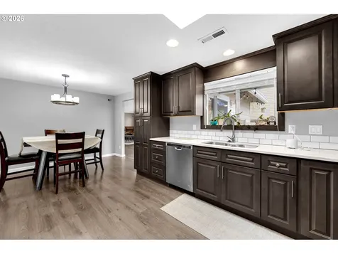 1535 SW 201st Avenue Beaverton OR 97003