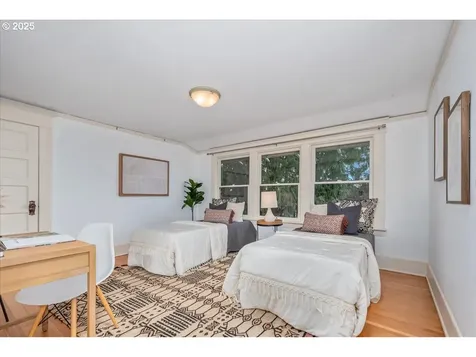 2361 SE 53rd Avenue Portland OR 97215
