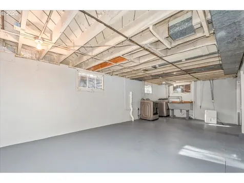 2361 SE 53rd Avenue Portland OR 97215