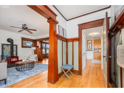 2361 SE 53rd Avenue Portland OR 97215