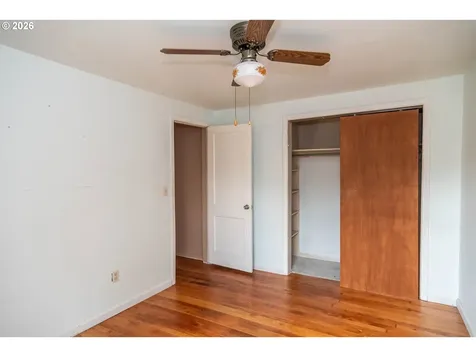 66 NW Cary Street Winston OR 97496
