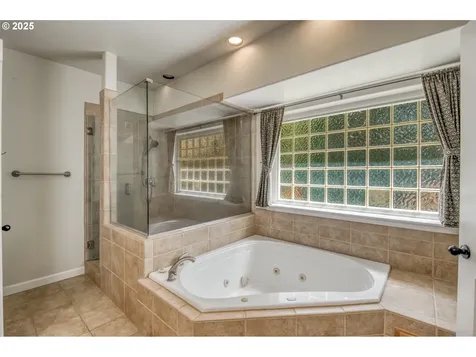 24150 NW Green Mountain Road Banks OR 97106