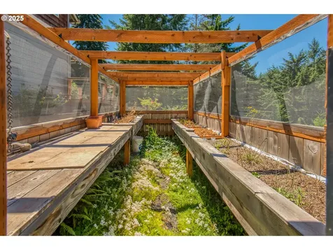 24150 NW Green Mountain Road Banks OR 97106