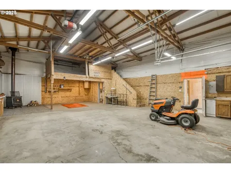 24150 NW Green Mountain Road Banks OR 97106