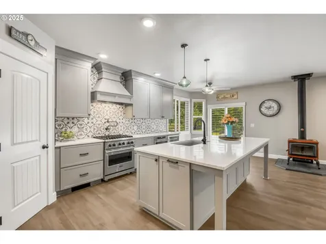 24150 NW Green Mountain Road Banks OR 97106