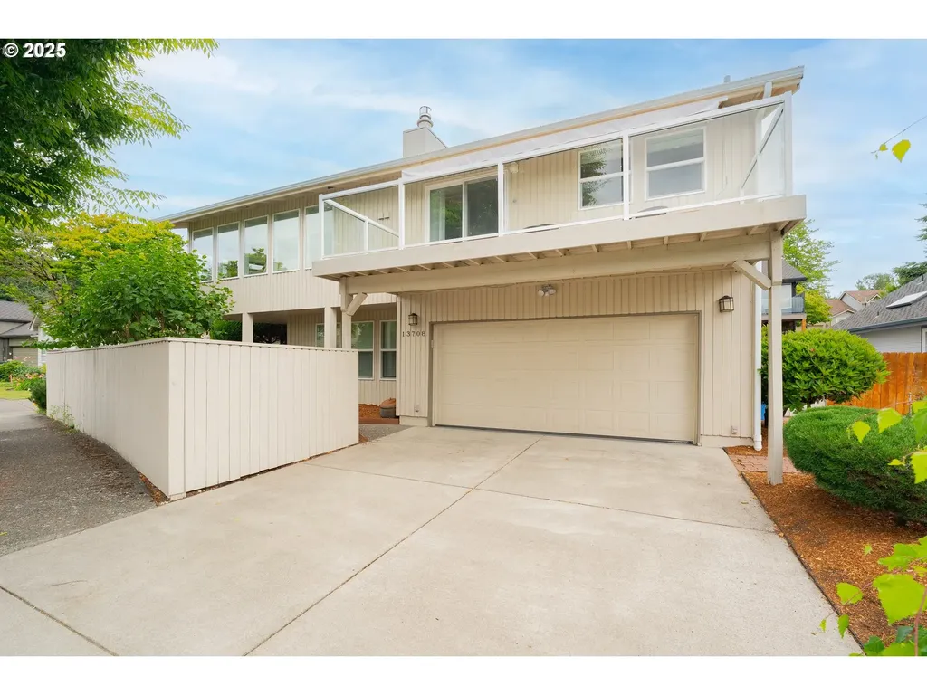 13708 SE 37th Street Vancouver WA 98683