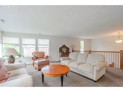 13708 SE 37th Street Vancouver WA 98683