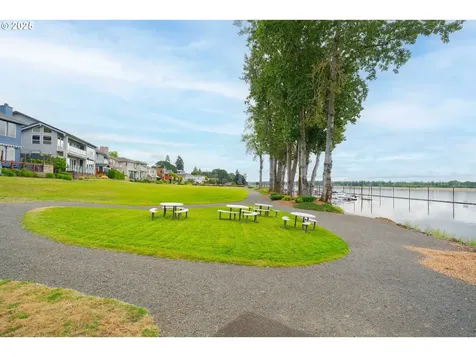 13708 SE 37th Street Vancouver WA 98683