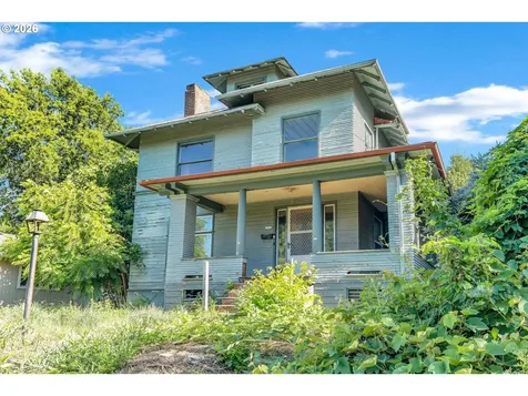1515 SE Main Street Portland OR 97214
