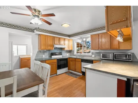 4925 SE 133rd Avenue Portland OR 97236