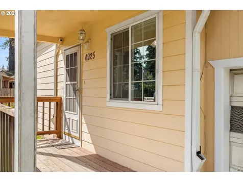 4925 SE 133rd Avenue Portland OR 97236