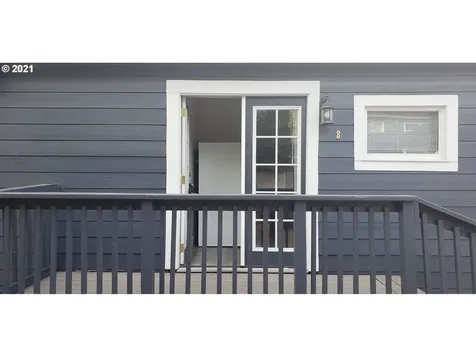 112 W 21st Street Vancouver WA 98660