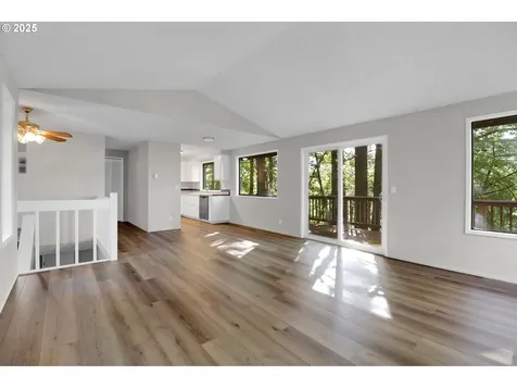 2757 Kismet Way Eugene OR 97405